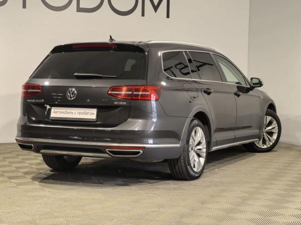 Volkswagen Passat B8 с пробегом 2018 года, цена 2 949 900 рублей, 113992 км, универсал, Автокод Объявления