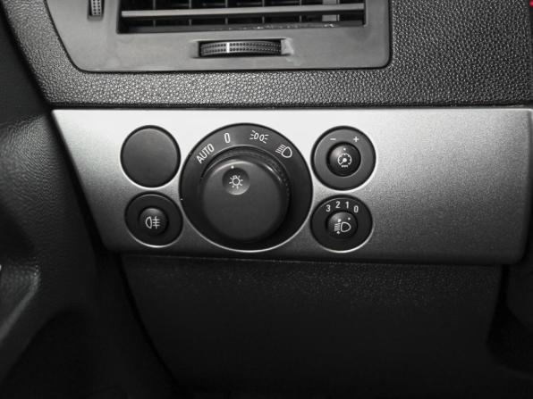 Opel Astra H Рестайлинг с пробегом 2011 года, цена 680 000 рублей, 237595 км, седан, Автокод Объявления