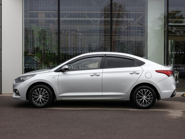 Hyundai Solaris II с пробегом 2018 года, цена 1 199 000 рублей, 151794 км, седан, Автокод Объявления