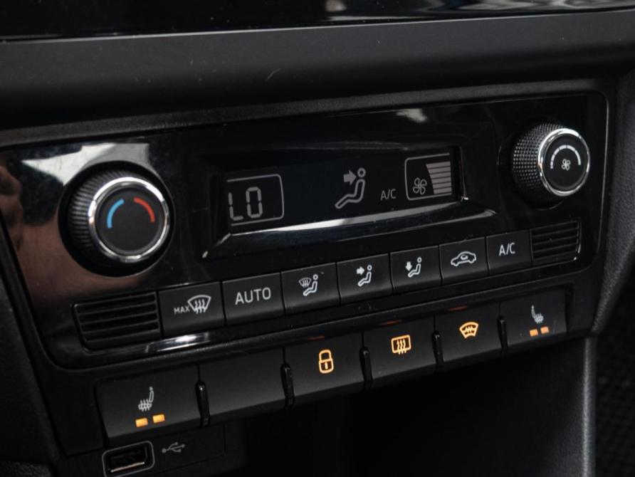 Skoda Rapid I Рестайлинг Краснодар  - изображение 14