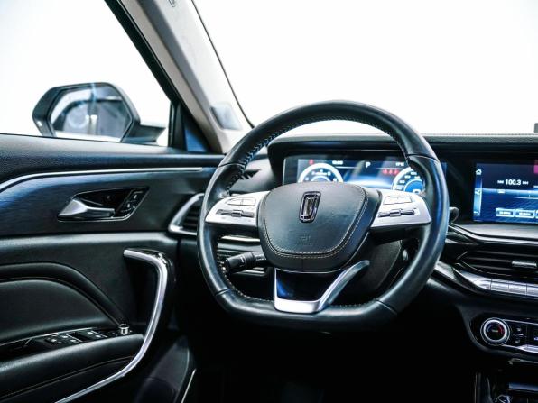 FAW Bestune T77 I с пробегом 2020 года, цена 1 670 000 рублей, 28558 км, внедорожник, Автокод Объявления