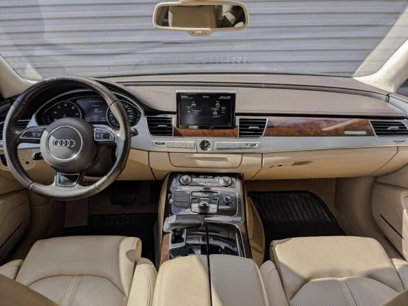 Audi A8 III (D4) Рестайлинг с пробегом 2014 года, цена 2 445 000 рублей, 190078 км, седан, Автокод Объявления