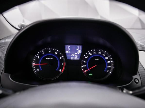 Hyundai Solaris I Рестайлинг с пробегом 2014 года, цена 1 045 000 рублей, 92982 км, седан, Автокод Объявления