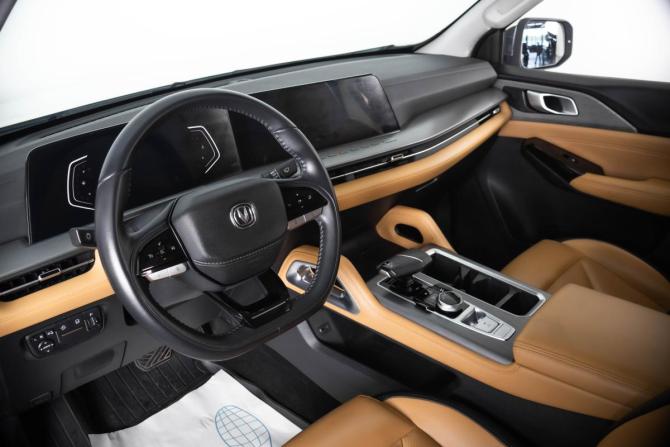Changan Hunter Plus с пробегом 2023 года, цена 2 899 000 рублей, 63000 км, offers.body_type.unknown, Автокод Объявления