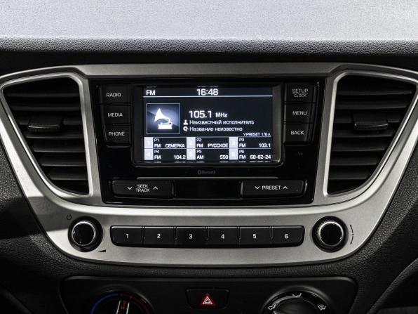 Hyundai Solaris II Рестайлинг с пробегом 2021 года, цена 1 200 000 рублей, 83577 км, седан, Автокод Объявления
