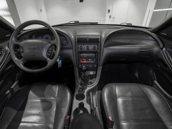 Ford Mustang IV Рестайлинг с пробегом 2004 года, цена 675 000 рублей, 97350 км, купе, Автокод Объявления
