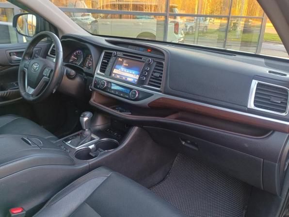 Toyota Highlander III (XU50) с пробегом 2014 года, цена 2 350 000 рублей, 294151 км, внедорожник, Автокод Объявления