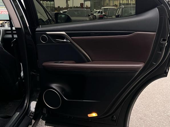 Lexus RX IV с пробегом 2016 года, цена 3 549 000 рублей, 157915 км, внедорожник, Автокод Объявления