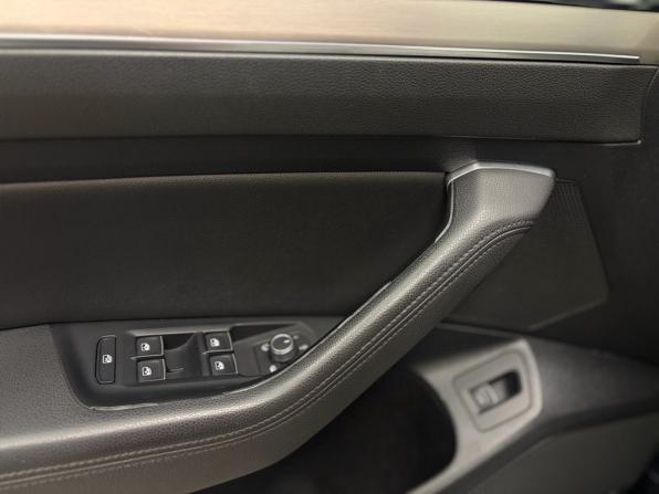 Volkswagen Passat B8 с пробегом 2016 года, цена 1 799 000 рублей, 214971 км, седан, Автокод Объявления