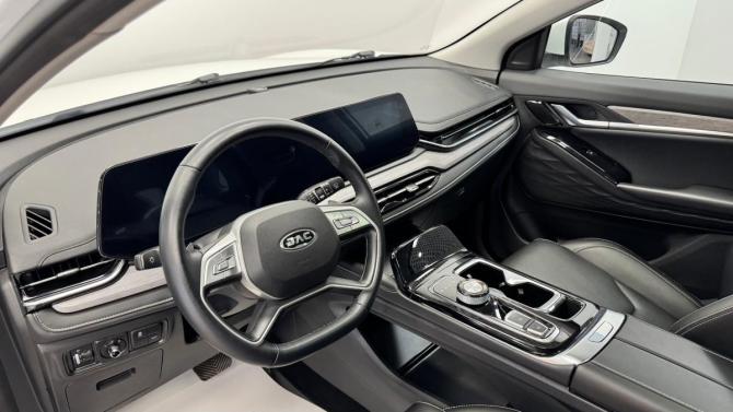 JAC JS6 с пробегом 2023 года, цена 2 200 000 рублей, 4791 км, внедорожник, Автокод Объявления
