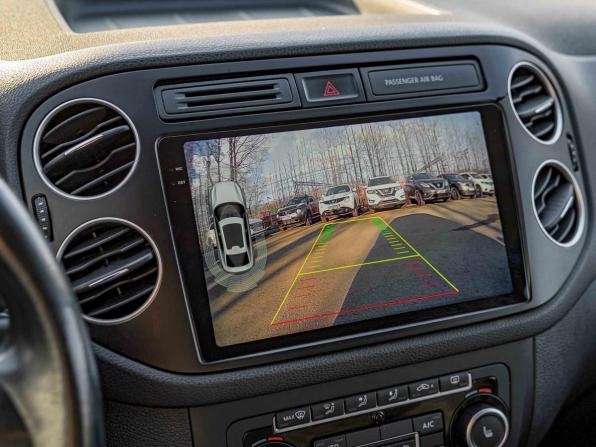 Volkswagen Tiguan I Рестайлинг с пробегом 2013 года, цена 958 000 рублей, 180599 км, внедорожник, Автокод Объявления