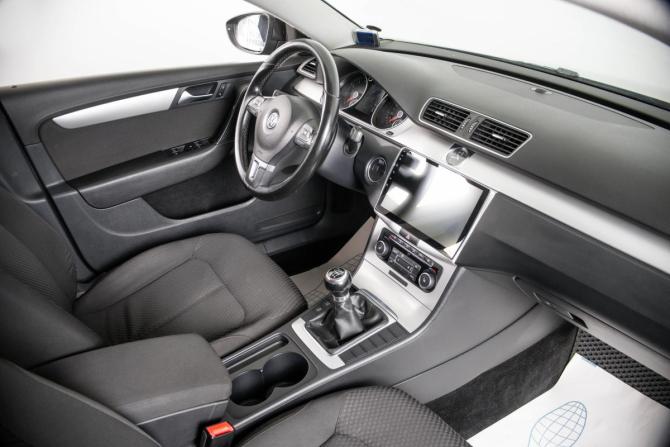 Volkswagen Passat B7 с пробегом 2011 года, цена 779 000 рублей, 194523 км, седан, Автокод Объявления