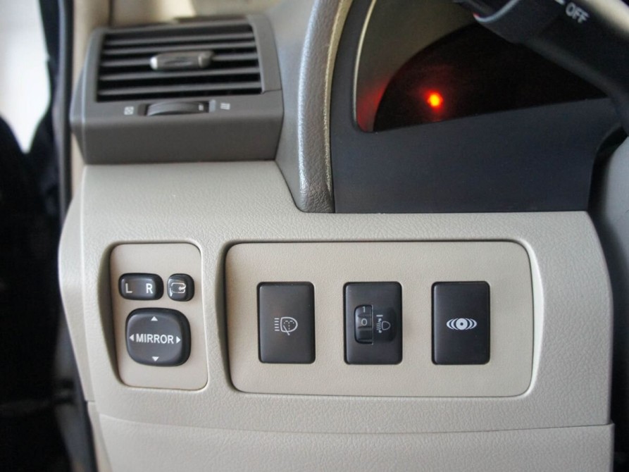 Toyota Camry VI (XV40) Березовский  - изображение 9