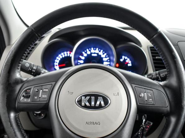 Kia Soul I Рестайлинг с пробегом 2013 года, цена 645 000 рублей, 291300 км, хэтчбек, Автокод Объявления