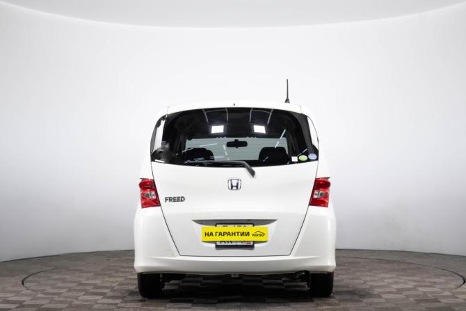 Honda Freed I с пробегом 2010 года, цена 1 149 000 рублей, 181254 км, компактвэн, Автокод Объявления