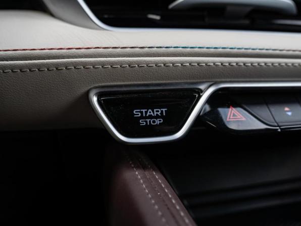 Geely Monjaro I с пробегом 2023 года, цена 2 970 000 рублей, 74334 км, внедорожник, Автокод Объявления