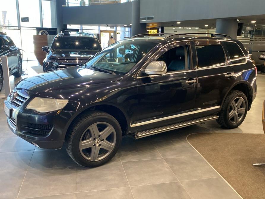 Volkswagen Touareg I Рестайлинг Тюмень  - изображение 4