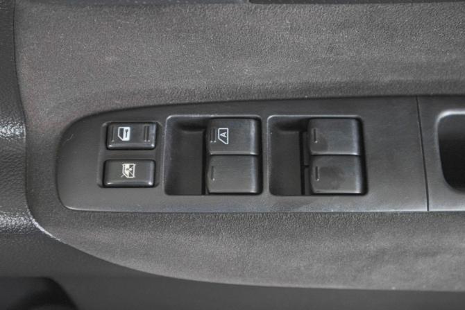 Nissan Serena III (C25) с пробегом 2009 года, цена 1 459 000 рублей, 210000 км, минивэн, Автокод Объявления