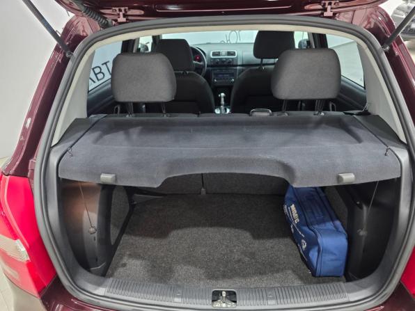 Skoda Fabia II с пробегом 2009 года, цена 670 000 рублей, 151500 км, хэтчбек, Автокод Объявления