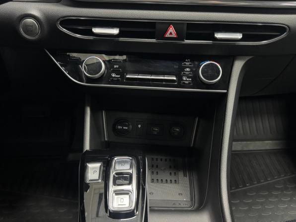 Hyundai Sonata VIII (DN8) с пробегом 2021 года, цена 2 250 000 рублей, 72809 км, седан, Автокод Объявления