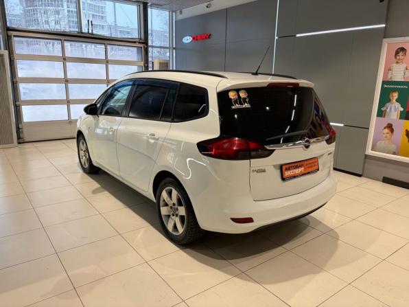 Opel Zafira C с пробегом 2012 года, цена 1 079 000 рублей, 156000 км, компактвэн, Автокод Объявления