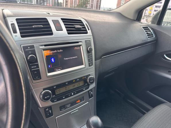 Toyota Avensis III Рестайлинг с пробегом 2012 года, цена 1 260 000 рублей, 169135 км, седан, Автокод Объявления