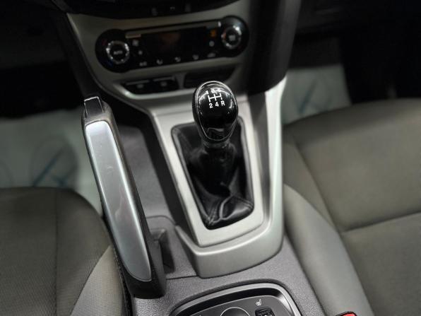 Ford Focus III с пробегом 2012 года, цена 650 000 рублей, 183412 км, седан, Автокод Объявления