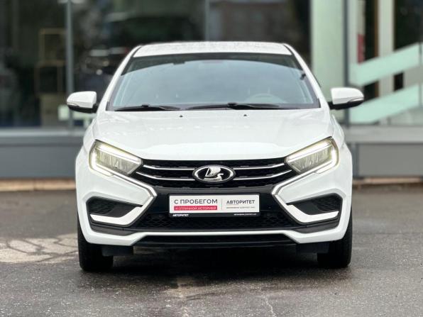 Lada (ВАЗ) Vesta I Рестайлинг (NG) с пробегом 2024 года, цена 1 399 000 рублей, 26773 км, седан, Автокод Объявления