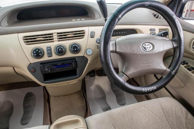 Toyota Vista V (V50) с пробегом 2000 года, цена 569 000 рублей, 300000 км, седан, Автокод Объявления