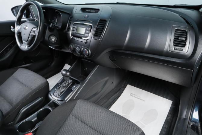 Kia Cerato III Рестайлинг (Classic) с пробегом 2017 года, цена 1 739 000 рублей, 103000 км, седан, Автокод Объявления
