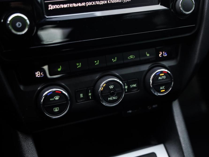 Skoda Octavia III (A7) Санкт-Петербург  - изображение 17