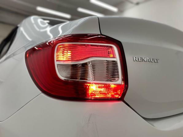 Renault Logan II с пробегом 2018 года, цена 715 000 рублей, 138730 км, седан, Автокод Объявления