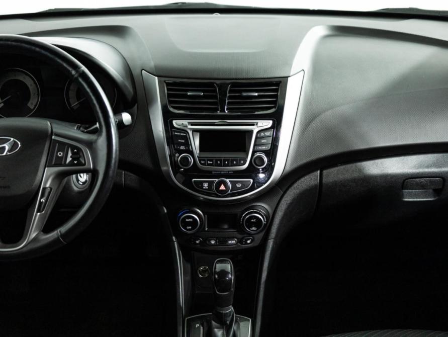 Hyundai Solaris I Рестайлинг Санкт-Петербург  - изображение 15