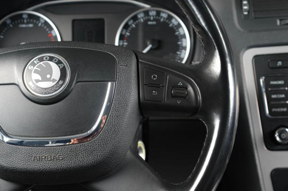 Skoda Octavia II (A5) Рестайлинг Тюмень  - изображение 16