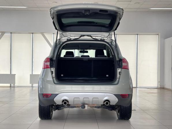 Ford Kuga I с пробегом 2010 года, цена 910 000 рублей, 254588 км, внедорожник, Автокод Объявления