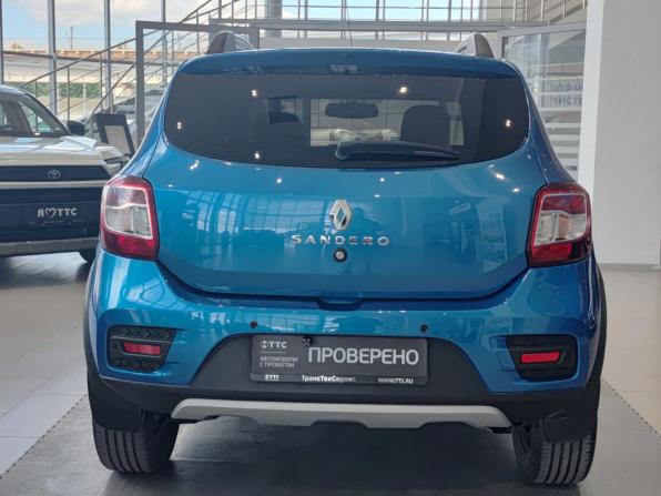 Renault Sandero II Рестайлинг с пробегом 2022 года, цена 1 516 000 рублей, 64023 км, хэтчбек, Автокод Объявления
