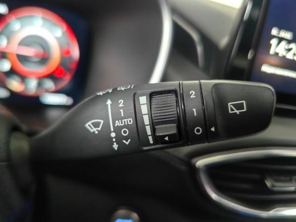 Hyundai Santa Fe IV Рестайлинг с пробегом 2021 года, цена 3 020 000 рублей, 150075 км, внедорожник, Автокод Объявления