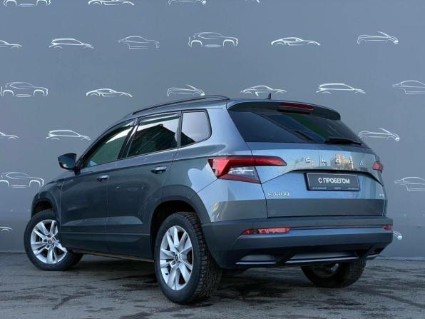 Skoda Karoq I с пробегом 2021 года, цена 2 240 800 рублей, 89265 км, внедорожник, Автокод Объявления
