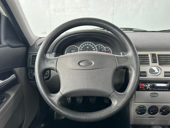 Lada (ВАЗ) Priora I с пробегом 2010 года, цена 585 000 рублей, 68000 км, хэтчбек, Автокод Объявления