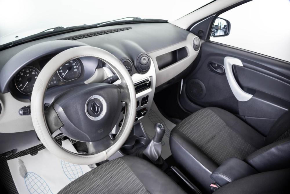 Renault Logan I Рестайлинг Пермь  - изображение 8