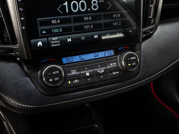 Toyota RAV4 IV (XA40) Рестайлинг с пробегом 2019 года, цена 2 259 000 рублей, 172588 км, внедорожник, Автокод Объявления