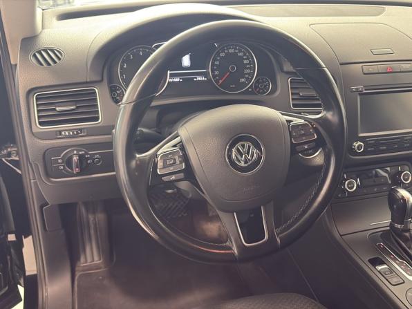 Volkswagen Touareg II с пробегом 2012 года, цена 1 930 000 рублей, 160000 км, внедорожник, Автокод Объявления