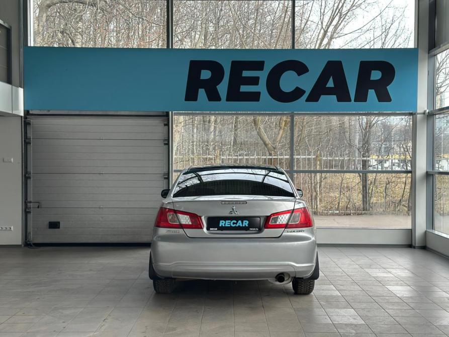 Mitsubishi Galant IX Рестайлинг Санкт-Петербург  - изображение 4