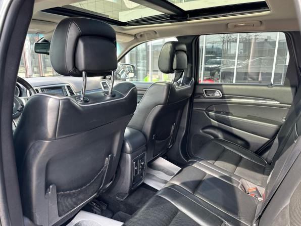 Jeep Grand Cherokee IV (WK2) с пробегом 2012 года, цена 1 870 000 рублей, 198100 км, внедорожник, Автокод Объявления