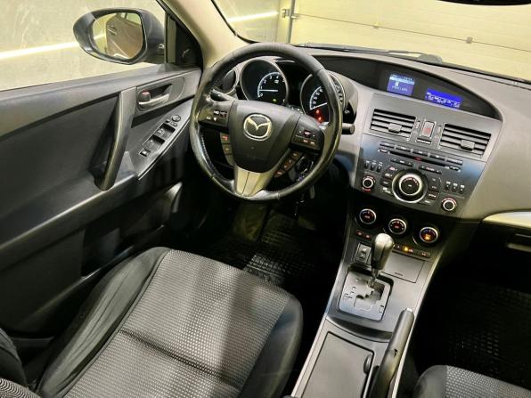 Mazda 3 II (BL) Рестайлинг с пробегом 2011 года, цена 770 000 рублей, 265022 км, седан, Автокод Объявления