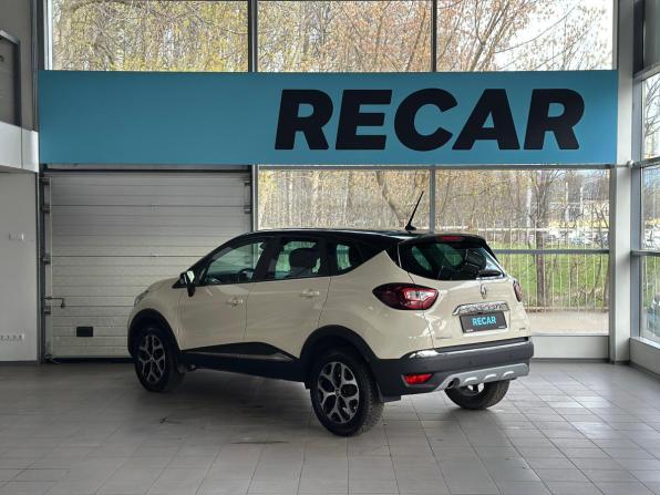 Renault Kaptur I Рестайлинг с пробегом 2020 года, цена 1 600 000 рублей, 51770 км, внедорожник, Автокод Объявления