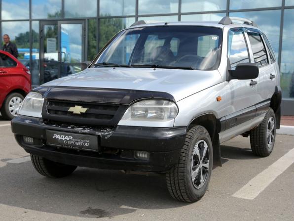 Chevrolet Niva I с пробегом 2004 года, цена 261 000 рублей, 185000 км, внедорожник, Автокод Объявления