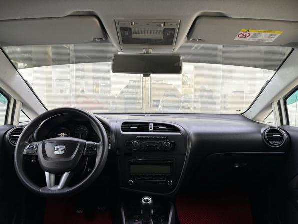SEAT Leon II Рестайлинг с пробегом 2012 года, цена 780 000 рублей, 224897 км, хэтчбек, Автокод Объявления