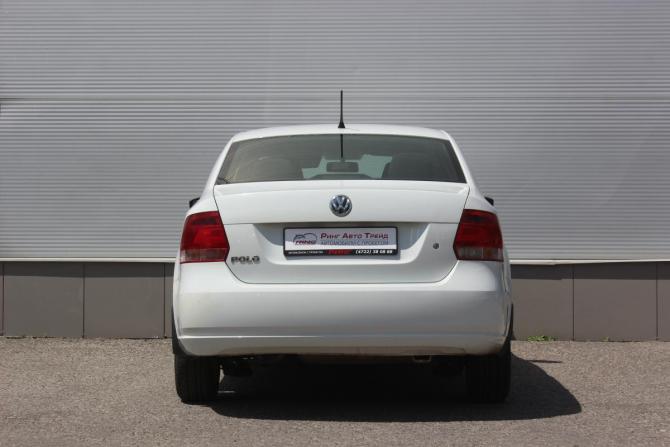 Volkswagen Polo V с пробегом 2014 года, цена 797 000 рублей, 90372 км, седан, Автокод Объявления