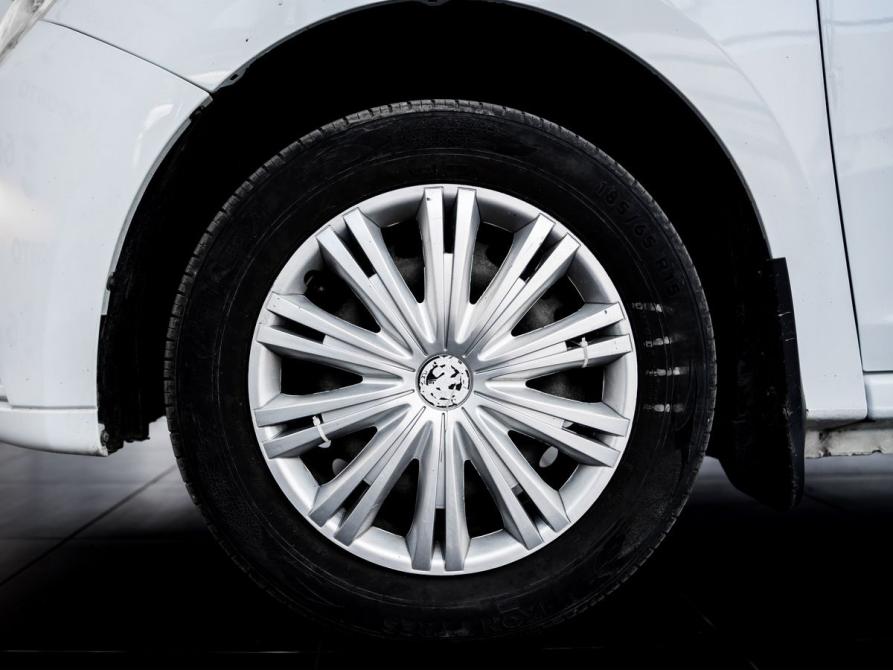 Renault Logan II Рестайлинг Ростов-на-Дону  - изображение 7